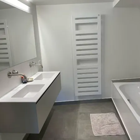 Grande Avec Piscine Sur La Cote Βίλα Bursins